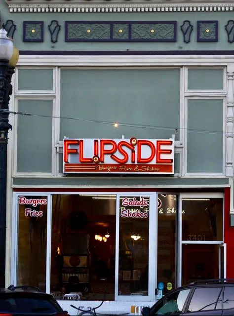 Flipside Burgers, Fries and Shakes