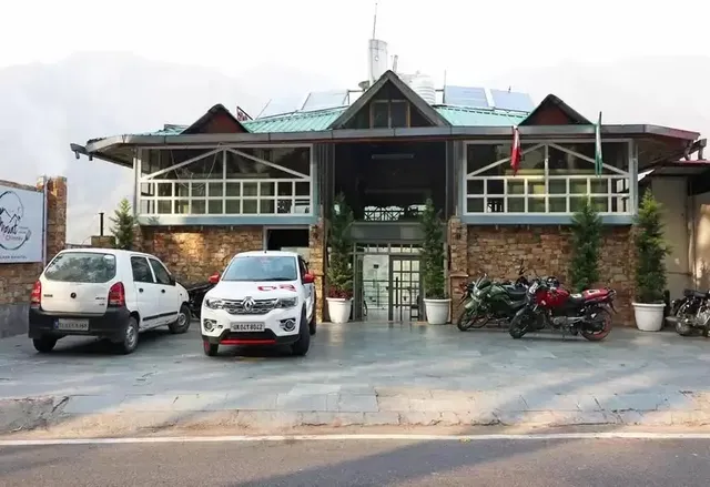 OYO 14772 Vikas Hotel