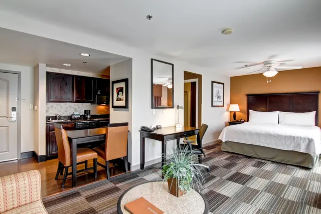 Homewood Suites by Hilton Cincinnati Airport South-Florence