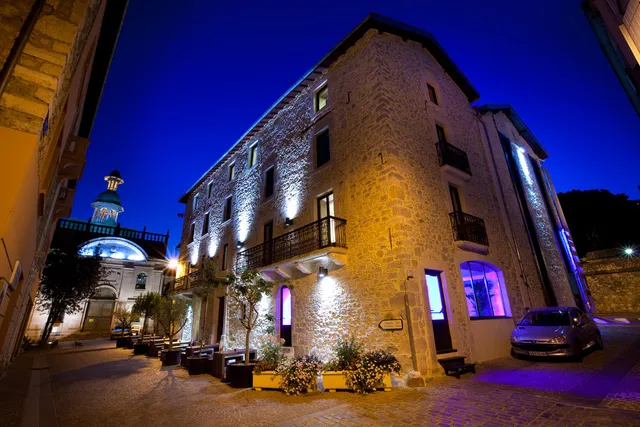 Urban Style Hôtel les Fleurines