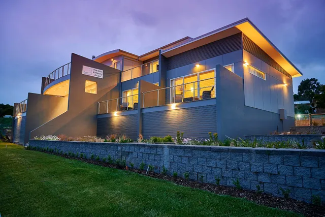 The Cove Kettering Luxury Suites