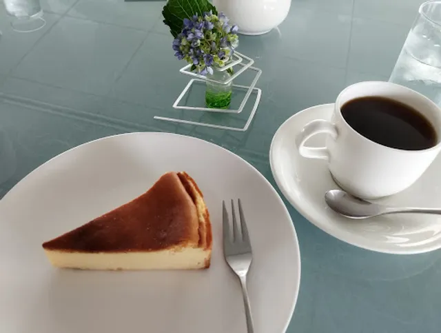 pâtisserie フルール