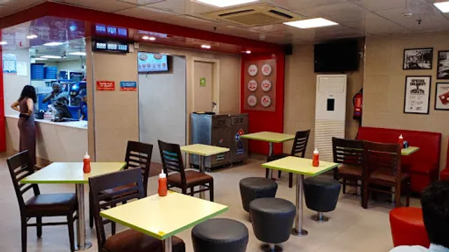 Domino's Pizza | South Extension I, New Delhi