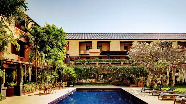 Holiday Garden Resort