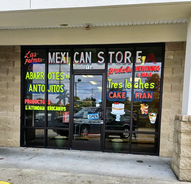 Las palmas abarrotes y antojitos