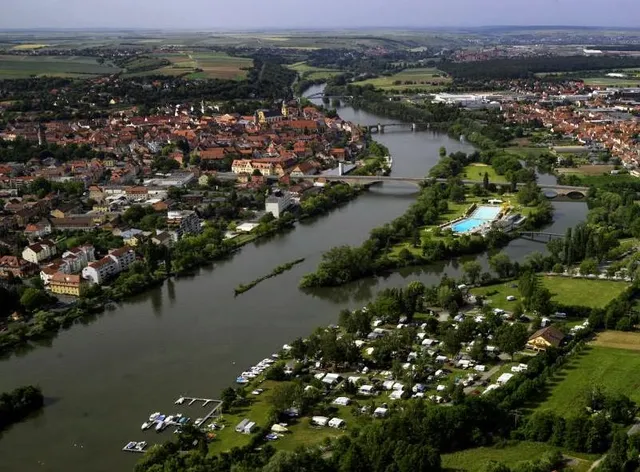 Camping Leaning Tower