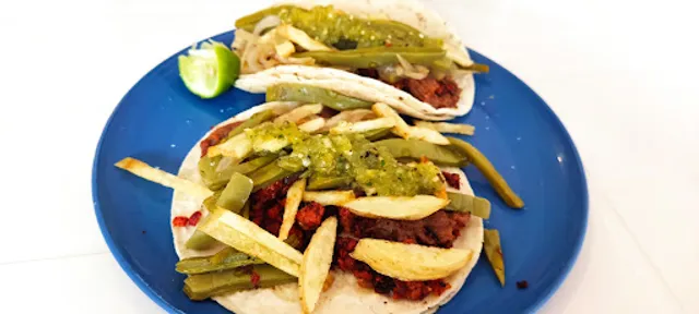 Cocina y Antojos De Chriis 😋. Birria y pancita los sábados.