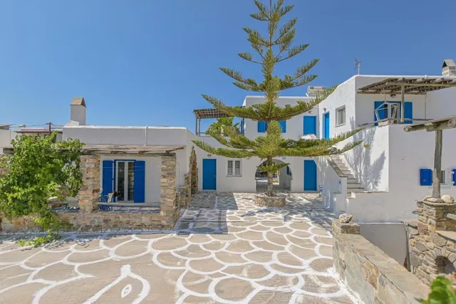 Vythos Studios naxos