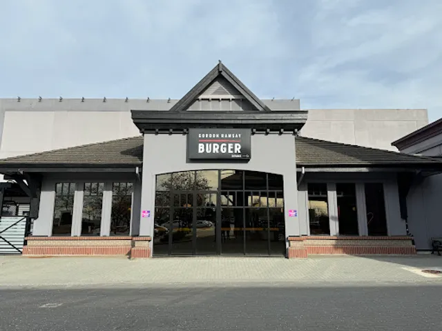Gordon Ramsay Burger Vancouver