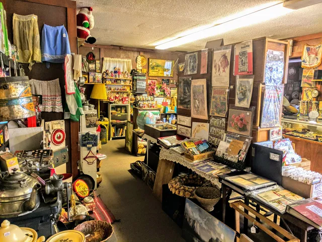 Unique Antique & Vintage Clothing