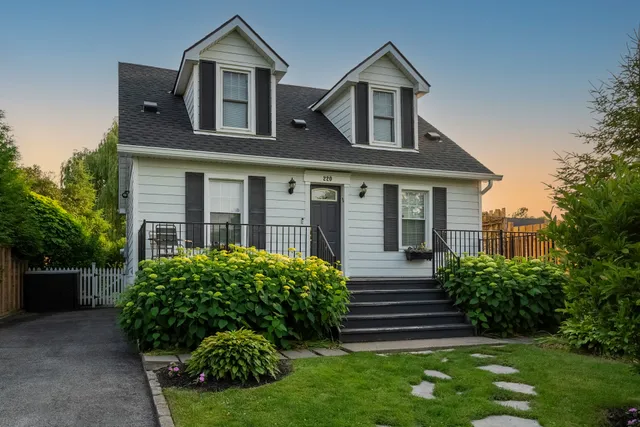 Secret Garden Cottage