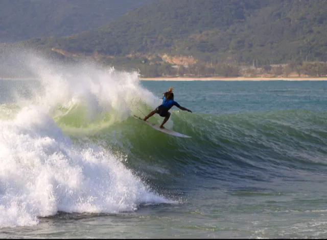 Mui Ne Local Surf School