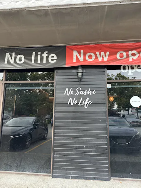 Sushi On Burnaby (Edmonds st)