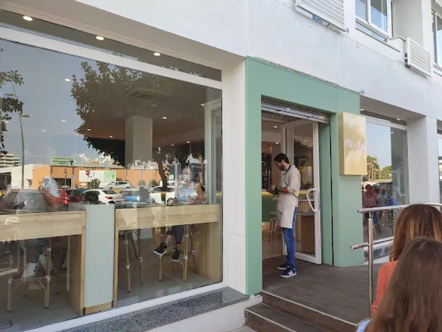 Menta • Healthy Food & Coffee