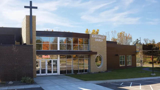 River Valley Church - Minnetrista Campus