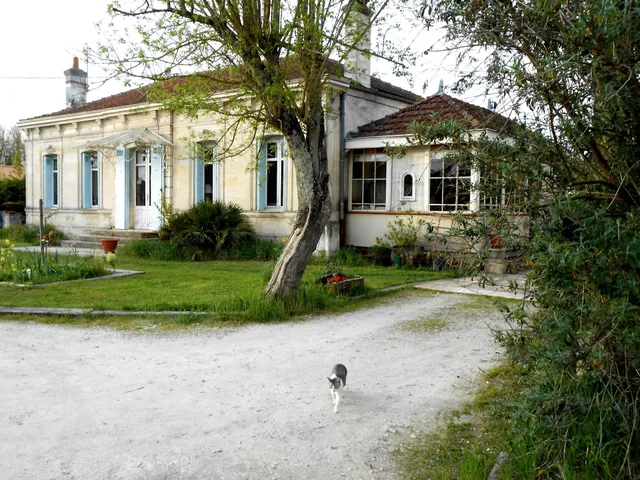 Chambres d'Hôtes Bordeaux "Lavigne"