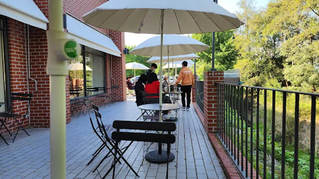 룰리커피 고모점