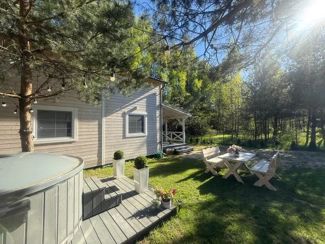 DOMKI NA KASZUBACH U MADZI