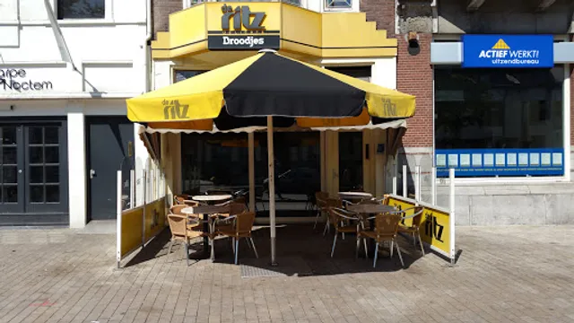 Broodjeszaak "The Ritz"