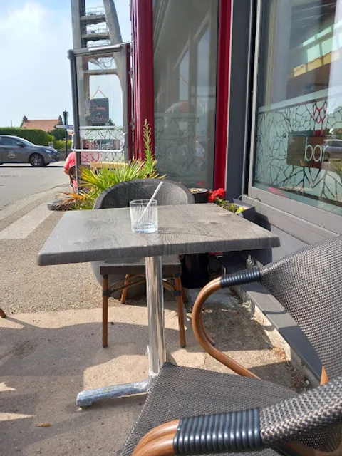 Hôtel - Restaurant L’Astérie