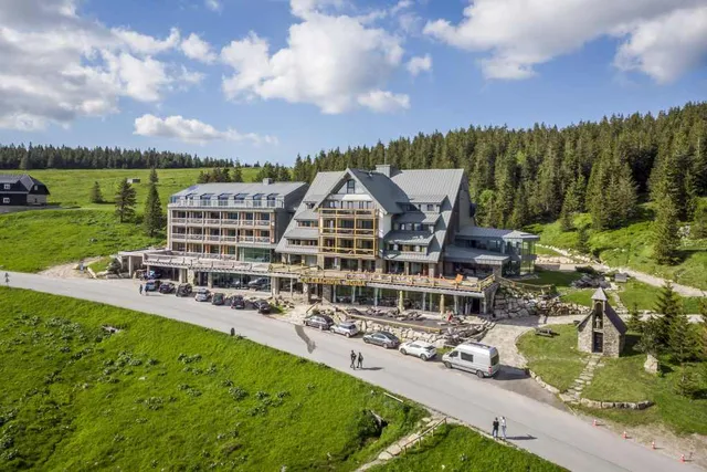 St Francis' Resort - Erlebach's & Joseph's Mountain Huts