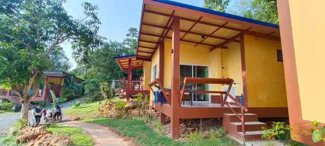 Alisa bungalows - อาลิสาบังกะโลไก่แบ้