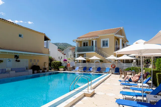 Solaris Apartments & Studios