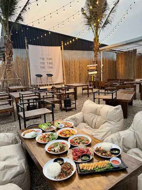 The time cafe and mookrata