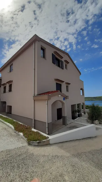 Apartmani Njaco Rtina Miocici