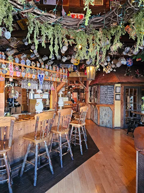 The Village Lanterne