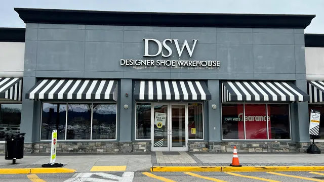 DSW Designer Shoe Warehouse