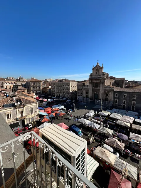 Liotru Maisonne - B&B a Catania