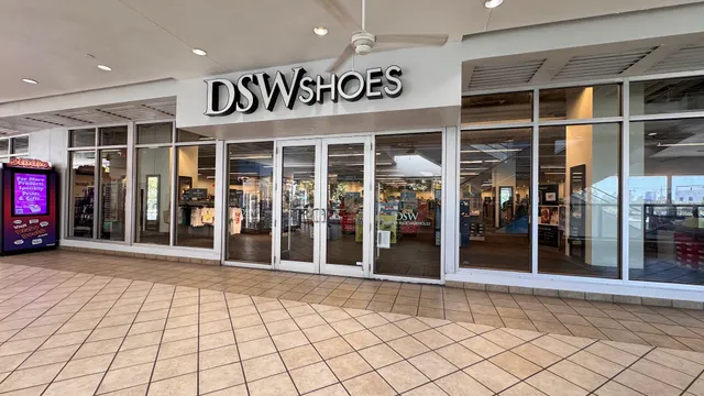 DSW Designer Shoe Warehouse