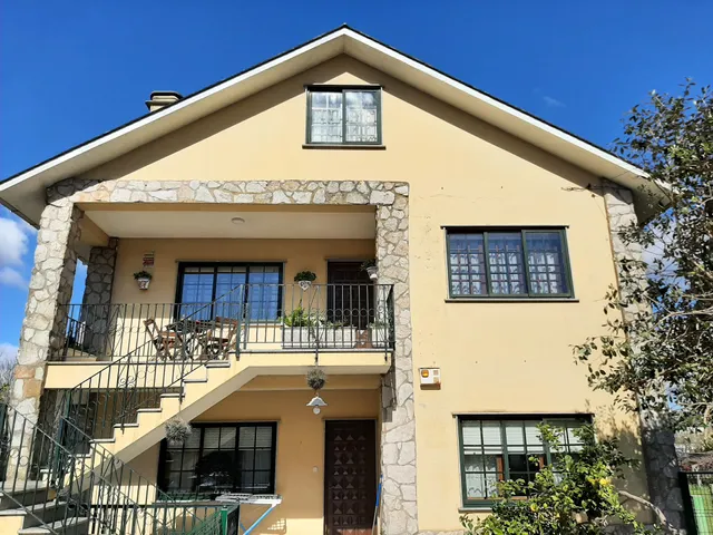 APARTAMENTO AS CARBALLAS