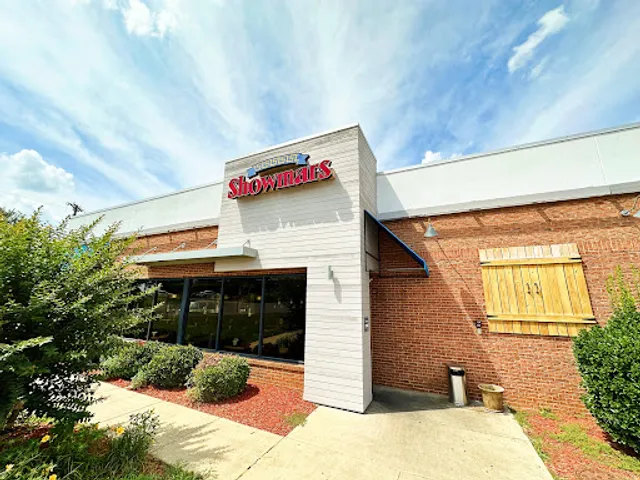 Showmars Gastonia @ 321