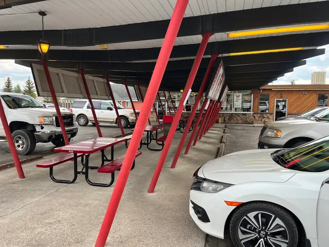 Red Baron Drive-In (Apr-Aug)