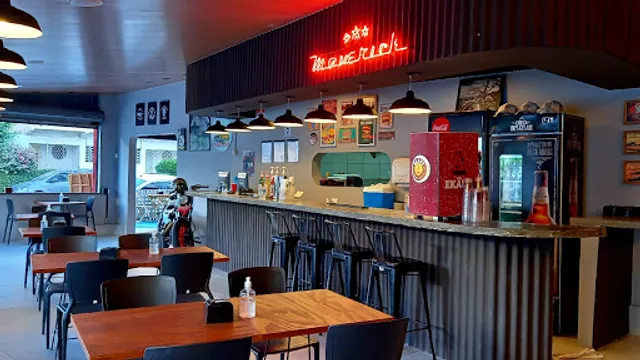 Maverick Garage - Burger & Beer AFLITOS