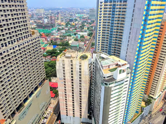Vista Taft Residences