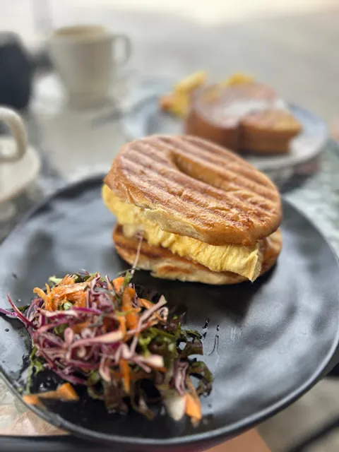 New York Coffee & Bistro