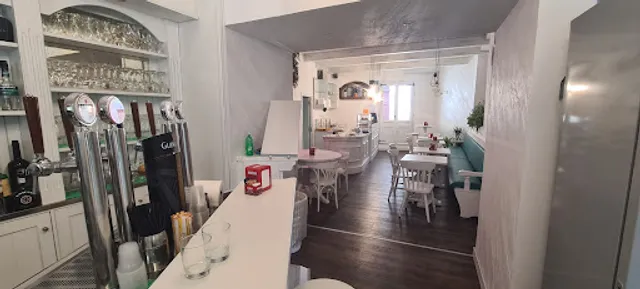 RELISH - Eatery & Bar