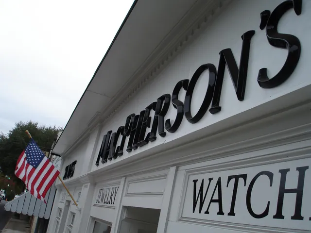 MacPherson's Diamonds & Designs