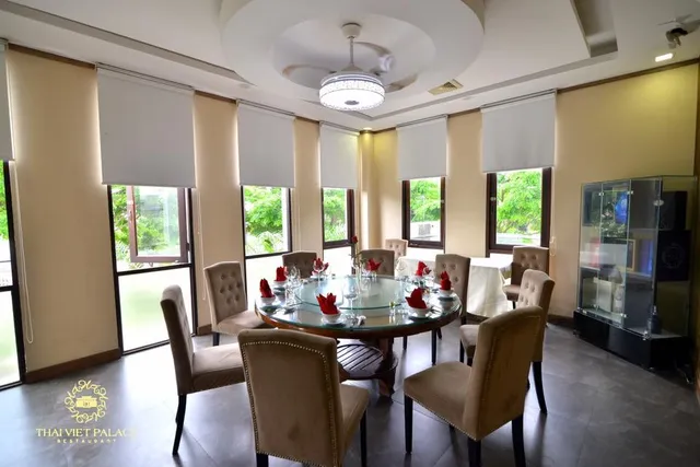 Nhà Hàng Thái Việt