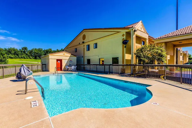 Econo Lodge Christiansburg-Blacksburg I-81