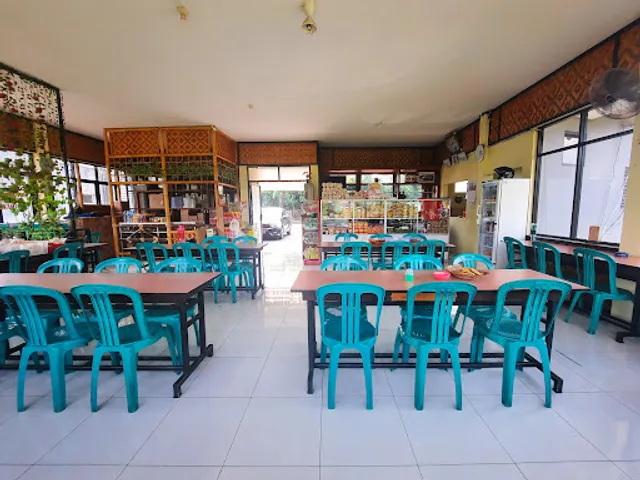 Kupat Tahu Mangunreja