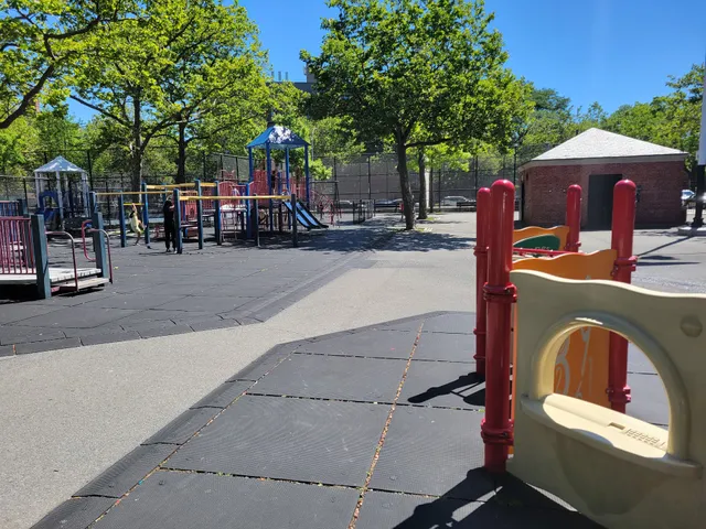 Harold Schneiderman Playground