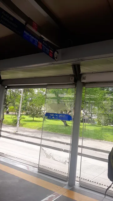 Estacion MIO Torre de Cali