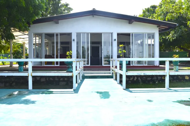 Thalladi Holiday Bungalow