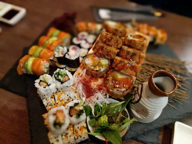 Hanayuki Sushi Restaurant