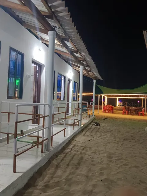 Sea Pearl: Beach, Room, Hut Stay, Tent Stay in Gokarna