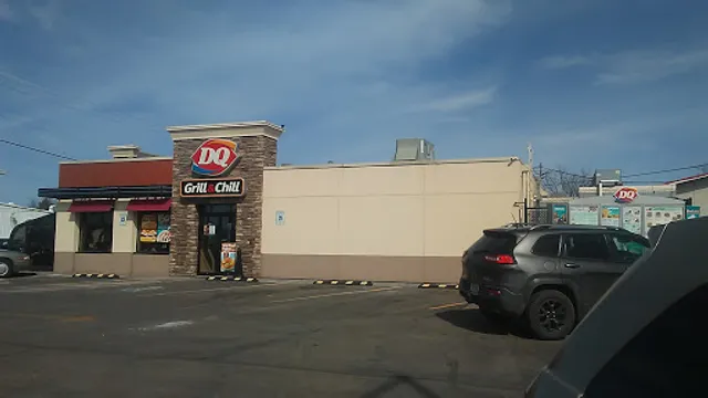 Dairy Queen Grill & Chill